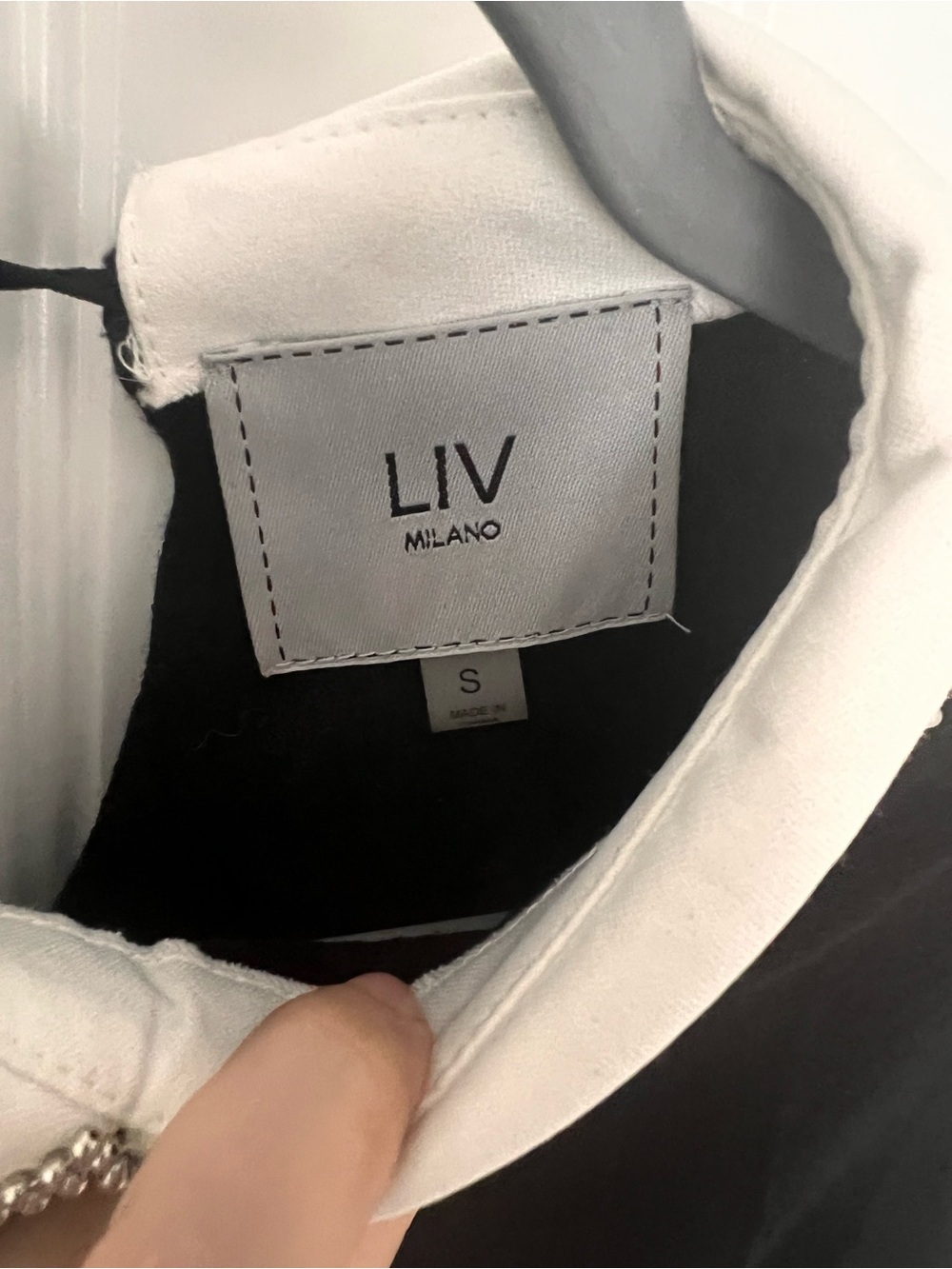 Liv Milano Preppy sweater Black with White beaded Collar - Size S - Picture 4 of 6